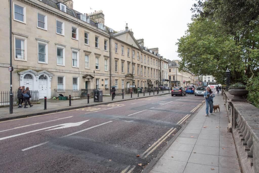 Parade Gardens Boutique Apartments- Central, Grade I Listed, 4K Tvs, Hidden Views Bath Exterior photo